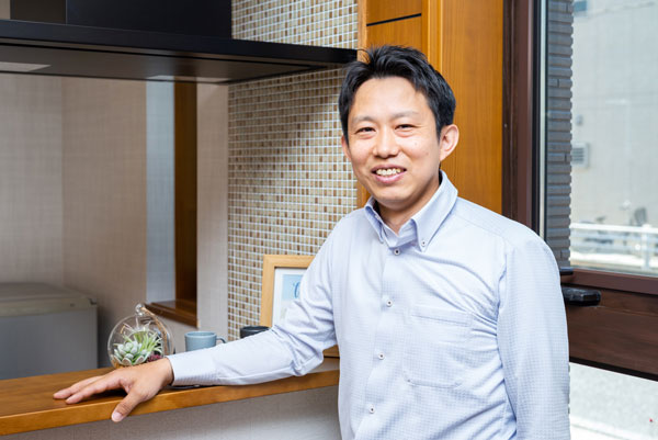 伊丹社長